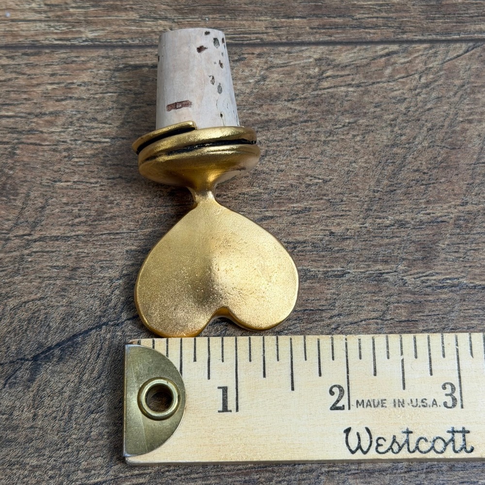 Gold Tone Heart Wine Bottle Stopper Decorative Barware Cork Accessory - Picture 2 of 6